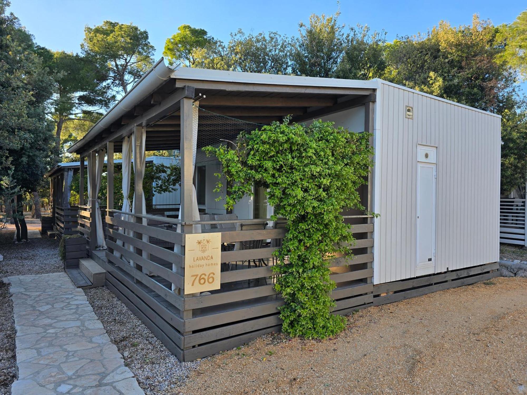 Holiday Homes Lavanda - Biograd Na Moru Luaran gambar
