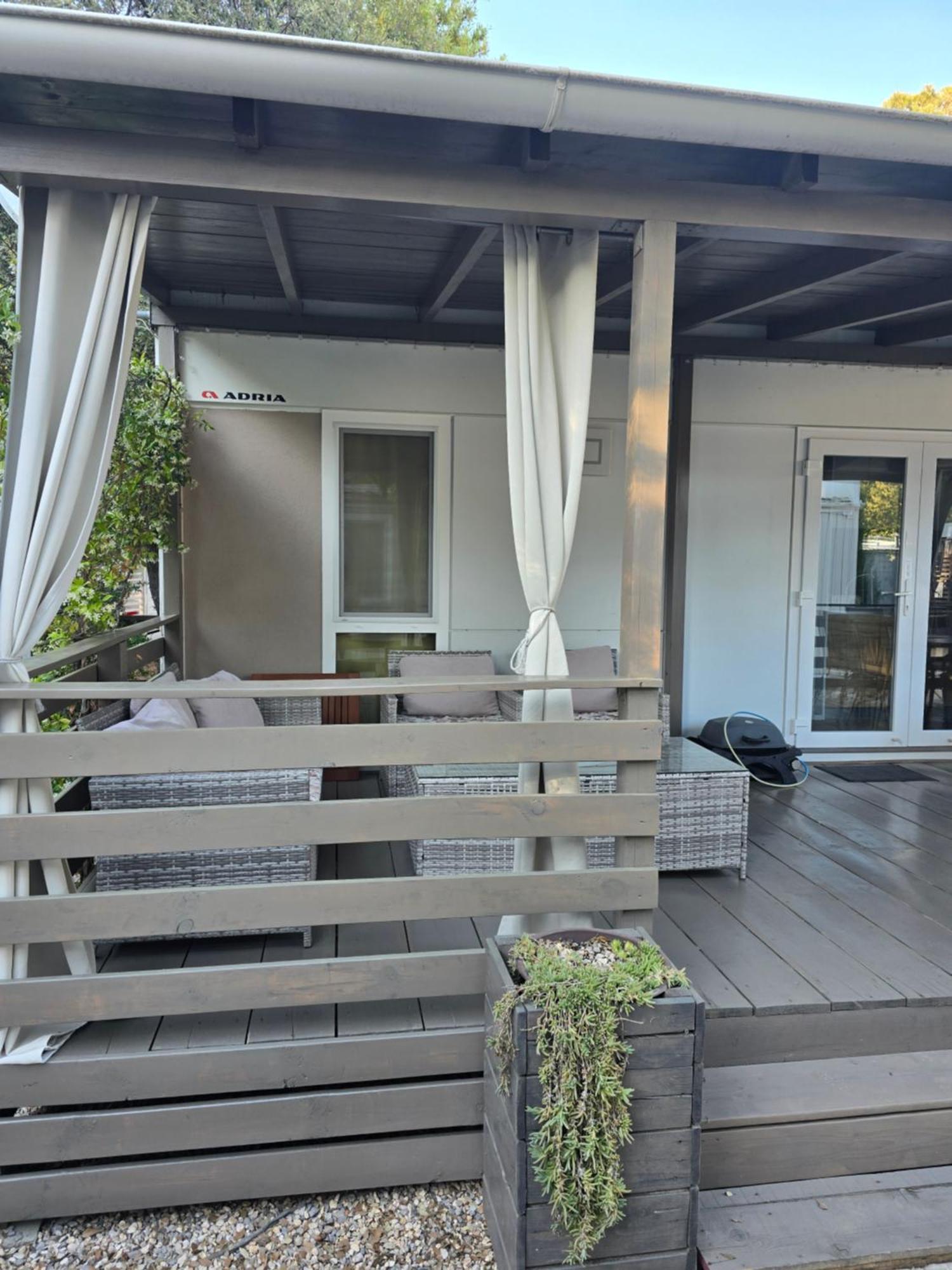 Holiday Homes Lavanda - Biograd Na Moru Luaran gambar